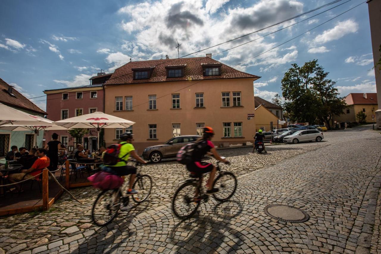 Apartmany Na Mikulasskem Namesti Znojmo Exterior photo