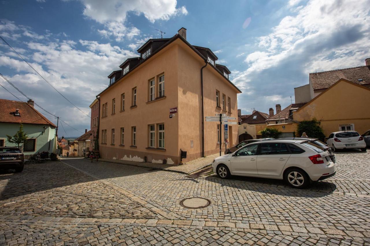 Apartmany Na Mikulasskem Namesti Znojmo Exterior photo